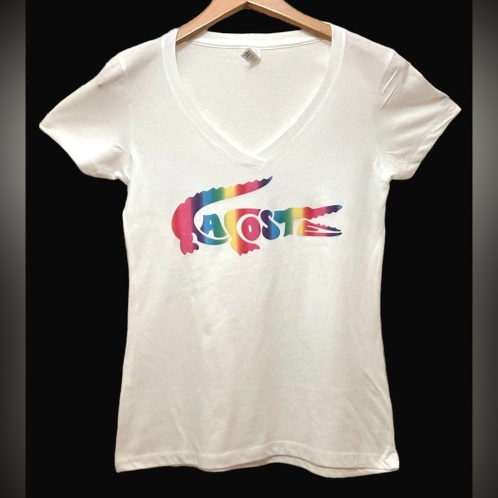 HANDMADE LACOSTE DESIGN COLOR CHANGING TSHIRT WOMEMS SIZE M